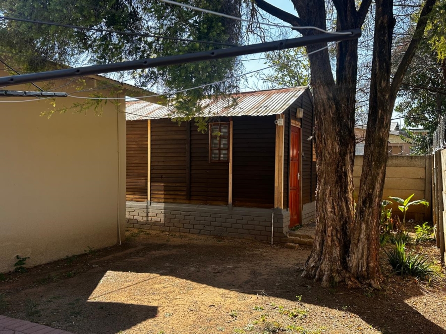 7 Bedroom Property for Sale in Brandwag Free State